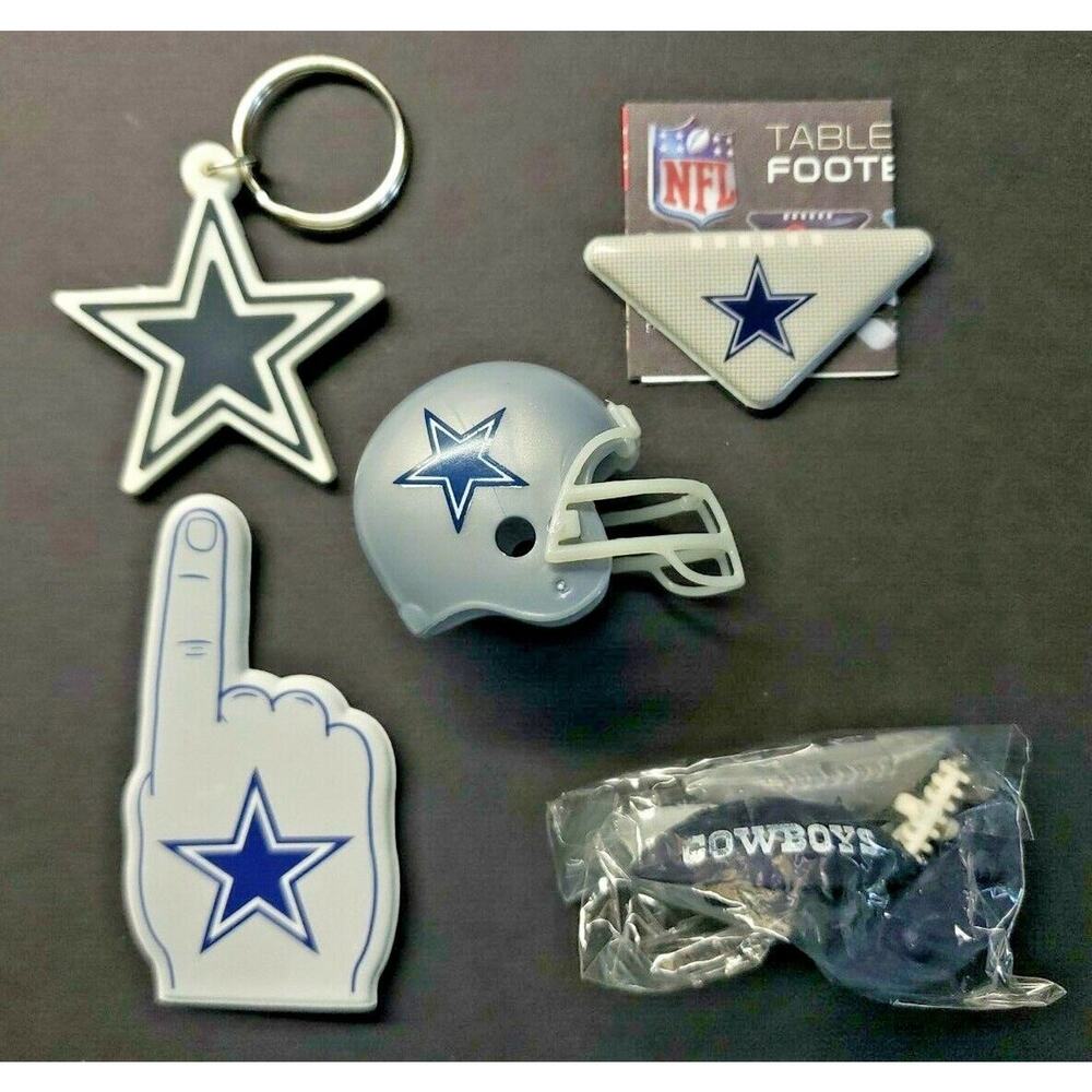 Dallas Cowboys Football Vending Charms Lot of 5 Puzzle Helmet Key Chain 292